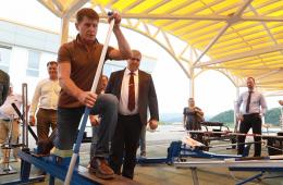 13.08.2021 ОЛЕГ КОЖЕМЯКО ОСМОТРЕЛ БАЗУ ДЛЯ ПОДГОТОВКИ ОЛИМПИЙЦЕВ В ПРИМОРЬЕ | Администрация муниципального округа город Партизанск Приморского края Официальный сайт